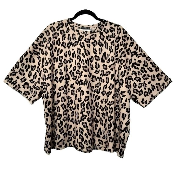 Shein Womens Plus Size 4XL Leopard Print Crewneck Short Sleeve Blouse Top - Picture 2 of 7